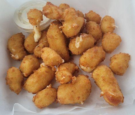 Amazing cheese curds