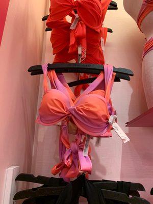 Victoria's Secret & PINK