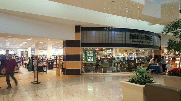 Barnes & Noble Booksellers