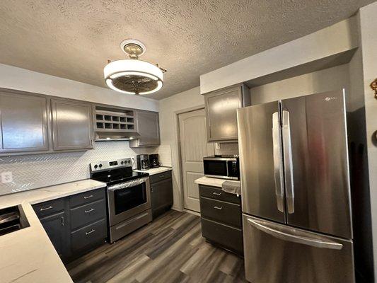 R Martinez Painting & Repair Service