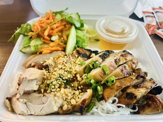 Grilled Chicken Vermicelli