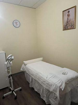 Facial & Massage Room