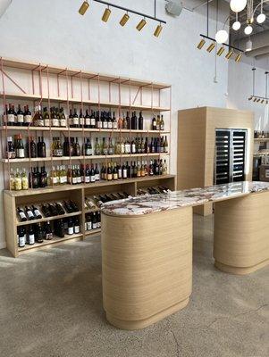 Coco Noir Wine Shop & Bar