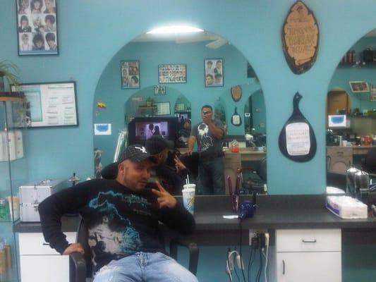 Expressions Instyle Salon