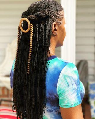 Curls In Sync Studio