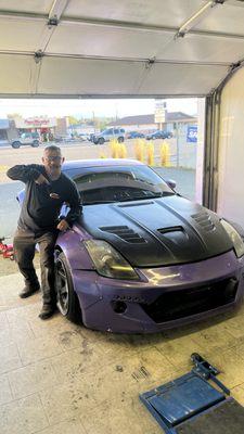 Amazing place, love it, always come back here I'm a loyal customer and it will stay that way. Highly reccomend this local tire shop