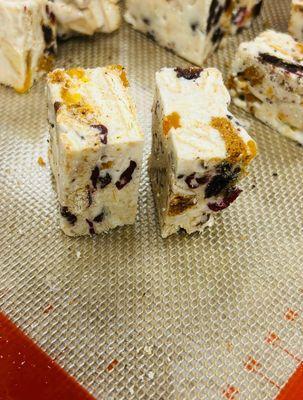 FLUFFL Bakery & Cafe