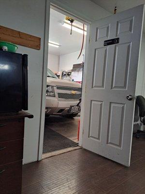 Windows getting 5% all around.