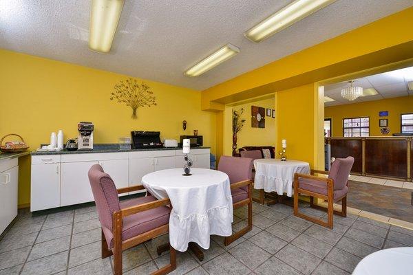 Americas Best Value Inn & Suites Russellville