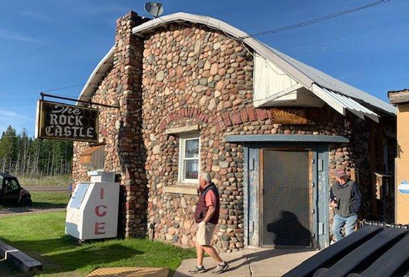 Unique craftsmanship to the exterior to this establishment!!!