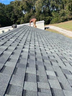 Leger’s Roofing and Construction