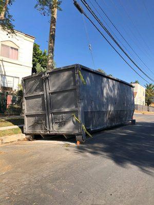 Goldencoast Dumpster Rental