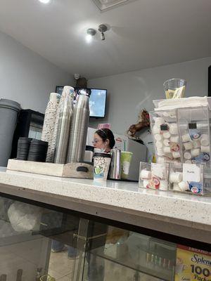 Queen Nails also offers coffee!