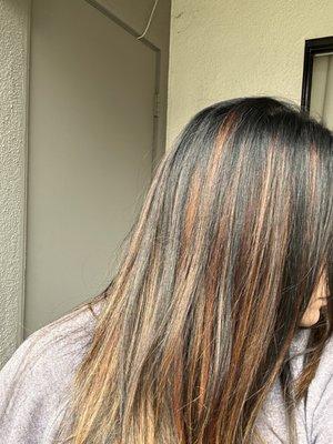 The lightening process from back hair. No damage