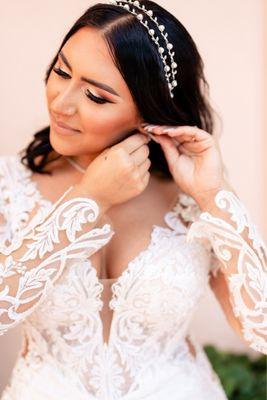 My wedding day! These are NOT strip lashes. These babies are extensions done by Elizabeth and they popped perfectly!