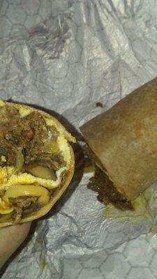 The days i wprk i go to 7 11 and get a steak egg and mushrooms wrap...
Jay makes the best sandwiches with a smile