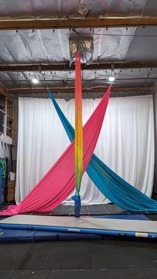 aerial arts, silks