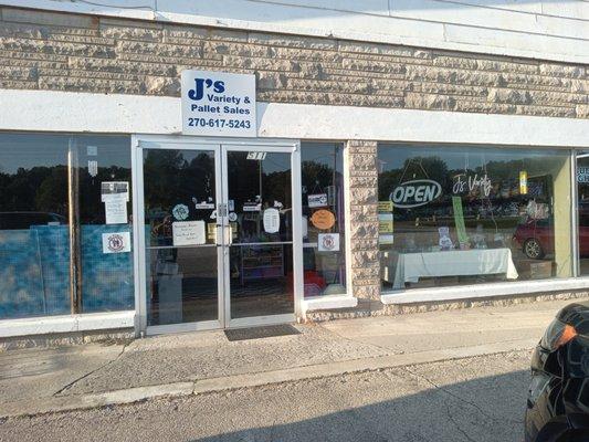 J's variety pallet sales & salvage grocery