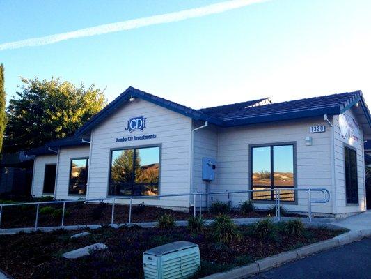 Jumbo CD Investments