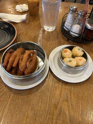 D11 - steamed chicken feet D9 - steam seafood dumplings