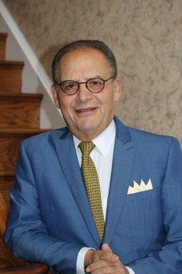 Tarafa Homsi-RE/MAX Distinctive Real Estate