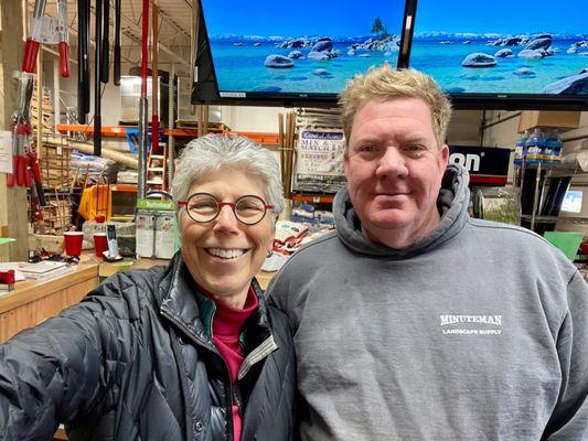 That's Brian Hardiman on the right (me on the left as a happy customer who just met him).