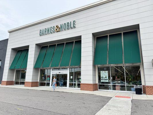 Barnes & Noble Booksellers