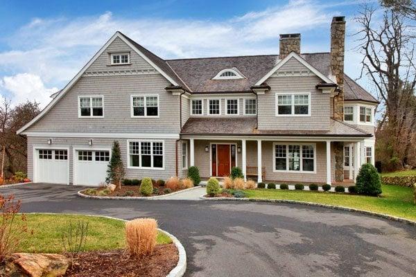 Bluewater Home Builders - Nantucket Style Home