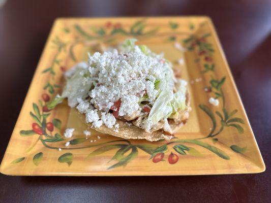Chicken Tostada | Tostada de Pollo