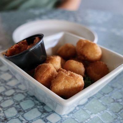Beer battered Cheese curds