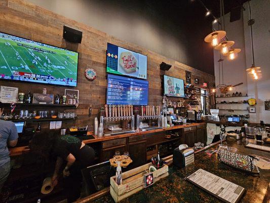 Hop Life Brewing Company