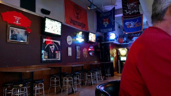 Dr Lucky's Bar & Grill