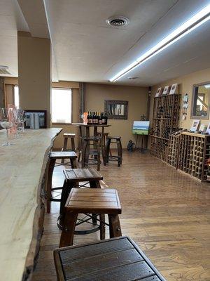 Flatt Rock Wine Cellars