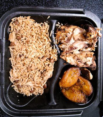 Jerk chicken combo meal