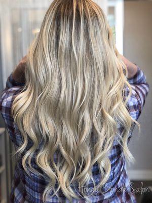 Honey Blonde Salon