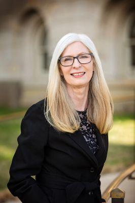 Kathi Dellaca - LPT Realty