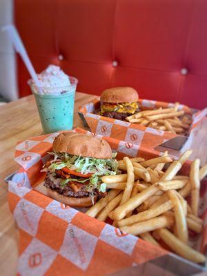 Delicious IG: @bettyeatsthecity