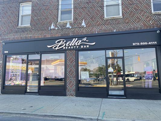 Bella’s beauty bar