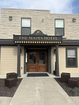Mapes Hotel