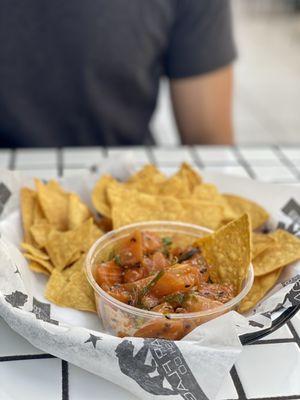 1/2 lb salmon Poke