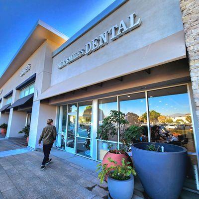 All Smiles of Laguna