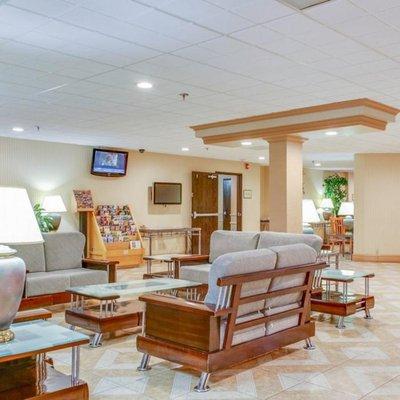 Mockingbird Inn & Suites