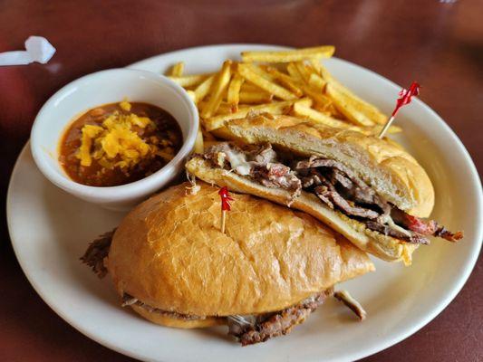 Tri Tip sandwich with homemade Fry's - eaten by Foodnando