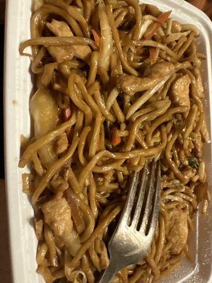 Chicken Lo Mein