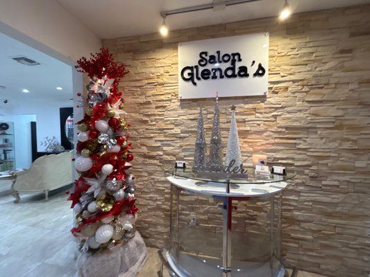 Salon Glenda's