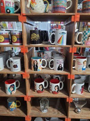 So many mugs!