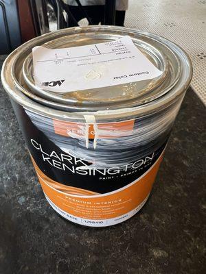 This it the paint they messed up and would not let me exchange it.