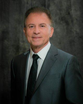 DR. Luis Laurentin Perez (Hand Care Specialists of Wesley Chapel)