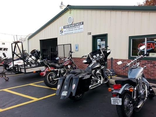 The front view of Fox River Cycle. Fox River Cycle is a custom motorcycle shop that specializes in Harley parts & accessories.