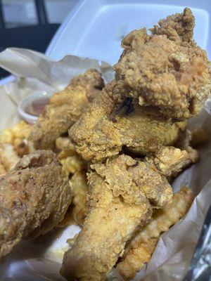 The best chicken wings in town!!!